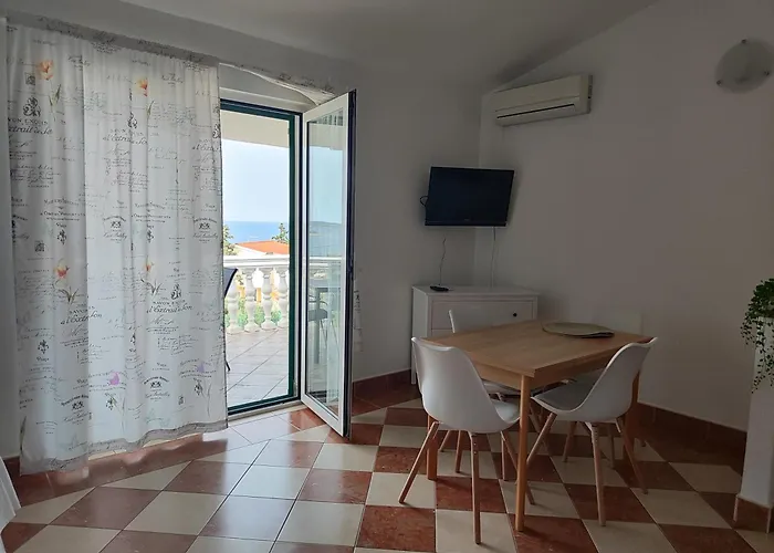 Rubi 4 Appartement *