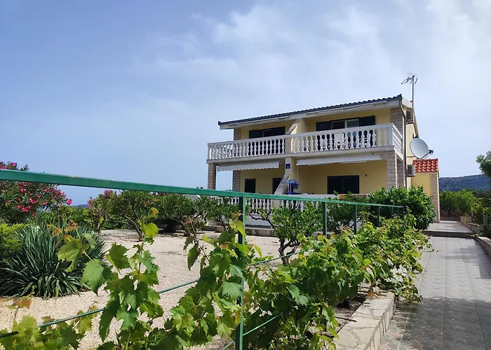 Appartement Rubi 4 Primošten